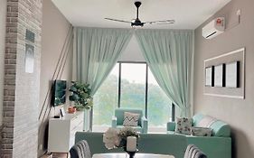 Homeseek, Spacious And Cozy Apartment In Kuala Terengganu